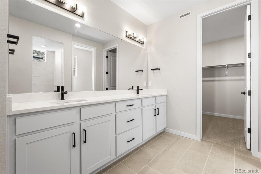 Furnished interior view inside a new home in Independence, Elizabeth (Image 8).