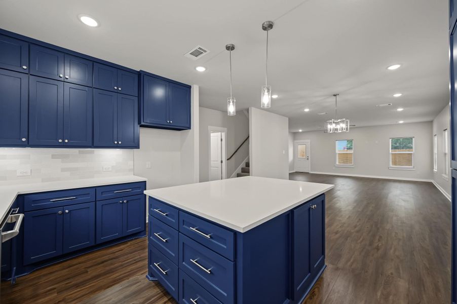 Furnished interior view inside a new home in , Conroe (Image 10). Furnished interior view inside a new home in , Conroe (Image 10).