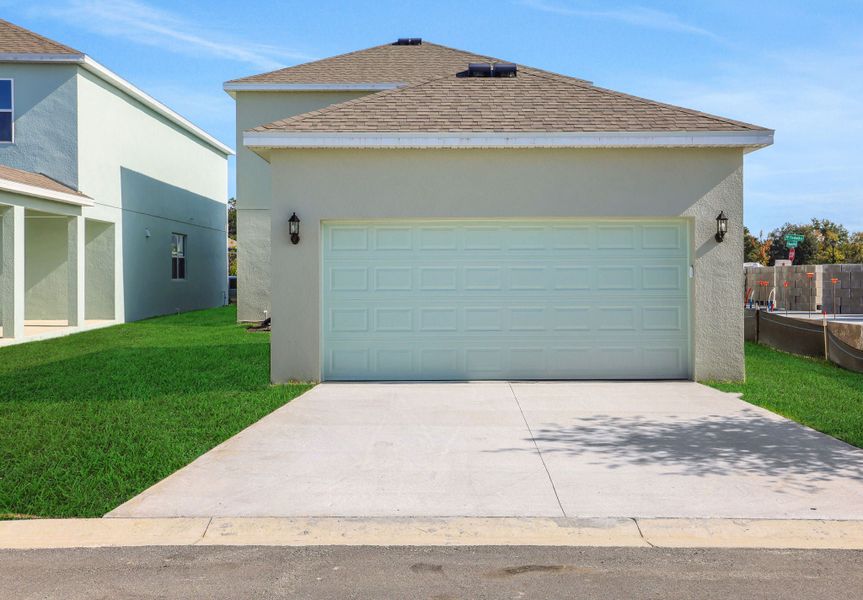 2,071sf New Home in Apopka, FL.  - Slide 10