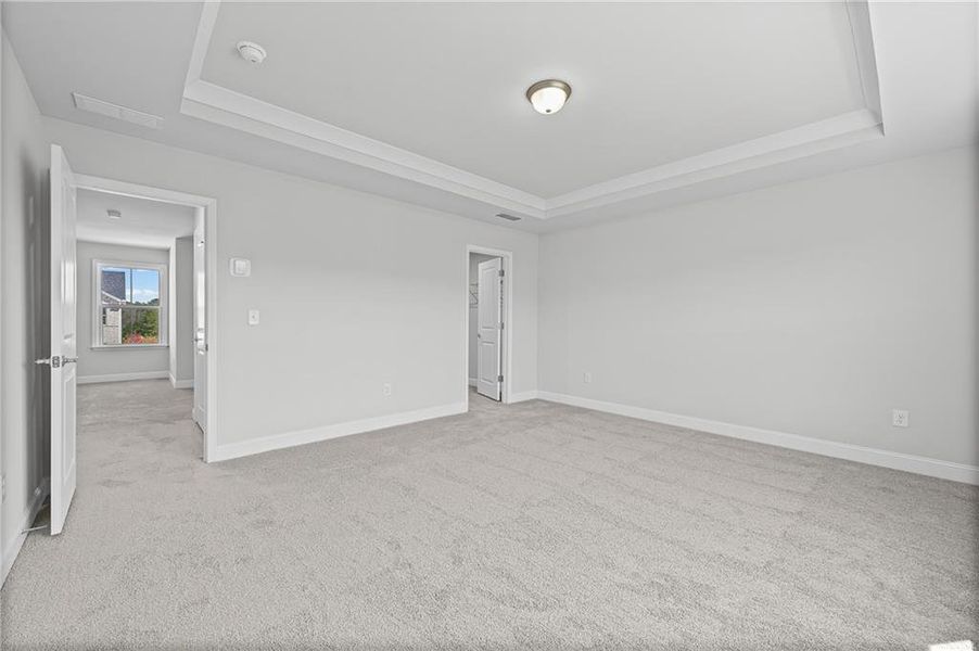Spacious, unfurnished interior of a new home in Overland, Locust Grove (Image 17).