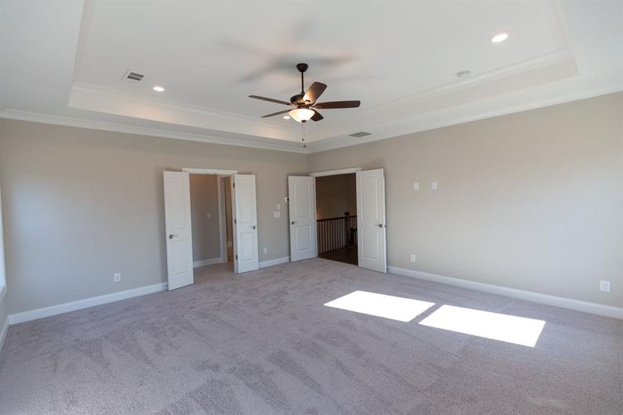 Spacious, unfurnished interior of a new home in Waterhaven, Cumming (Image 25).