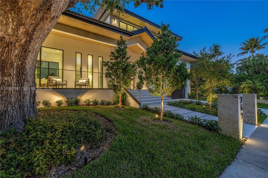 Exterior details and patio area of a home in , Miami (Image 4).