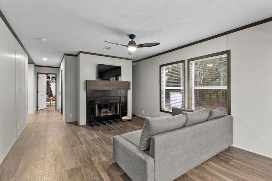 Furnished interior view inside a new home in , Huntsville (Image 17).