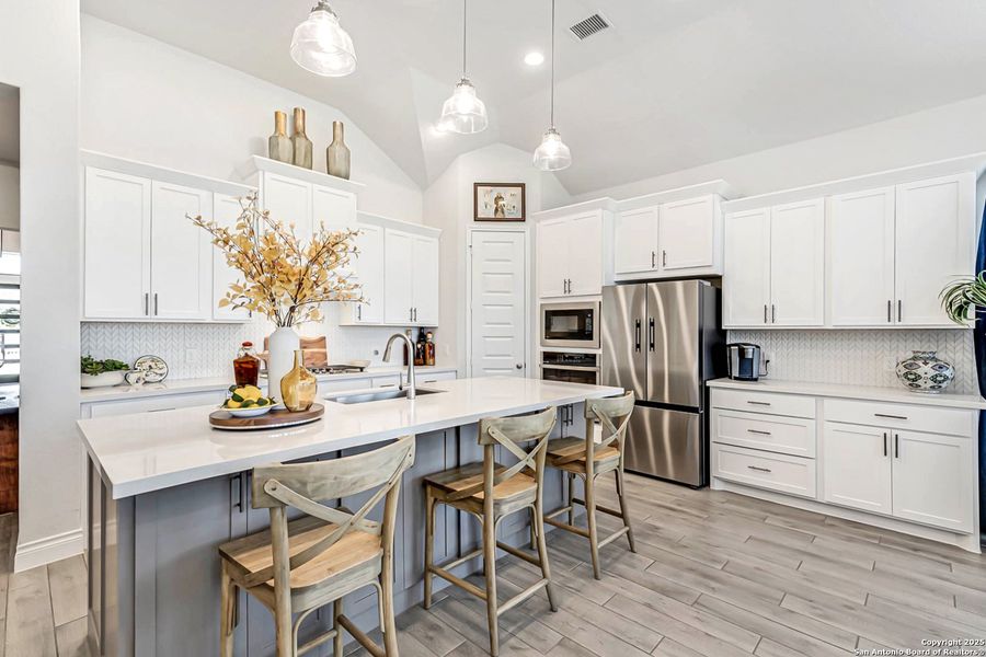 Furnished interior view inside a new home in , Bulverde (Image 30). Furnished interior view inside a new home in , Bulverde (Image 30).