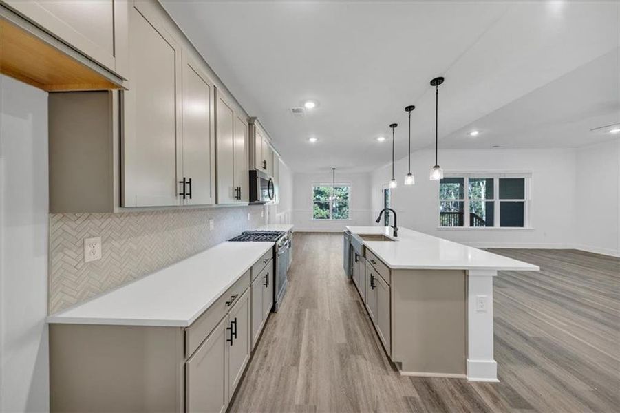 Furnished interior view inside a new home in Tuscany Hills, Douglasville (Image 9).