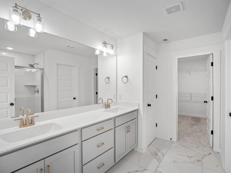 Furnished interior view inside a new home in Woods Crossing, Gallatin (Image 13).
