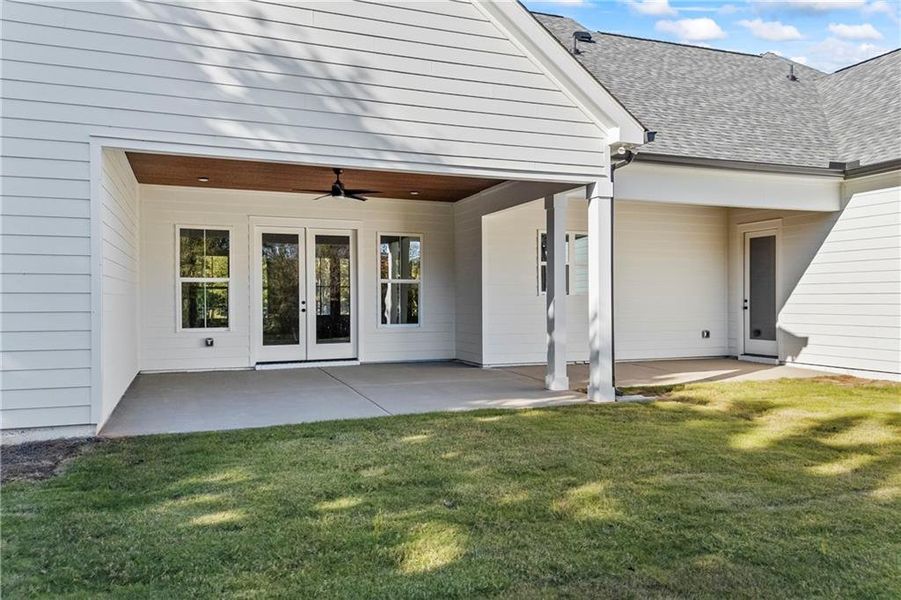 Exterior details and patio area of a home in , Monroe (Image 33).