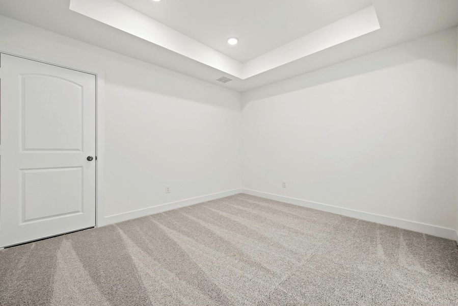 Representative image. Features, specifications, selections and colors may vary. Representative image. Features, specifications, selections and colors may vary.