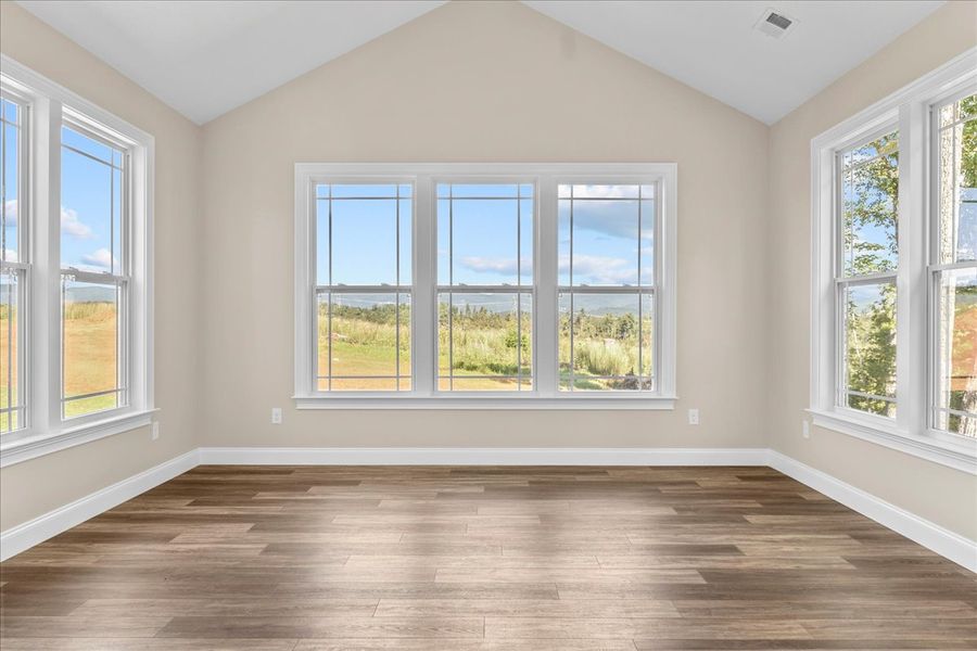 Representative unfurnished interior of a home built from the Converse Elite by Enchanted Homes in Pointe Summit, Slater-Marietta (Image 54).