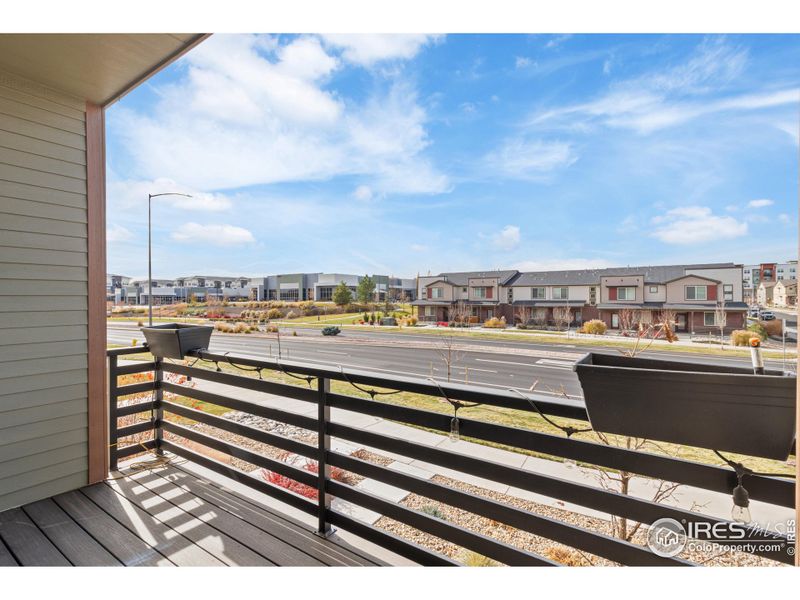 Exterior details and patio area of a home in , Broomfield (Image 2).