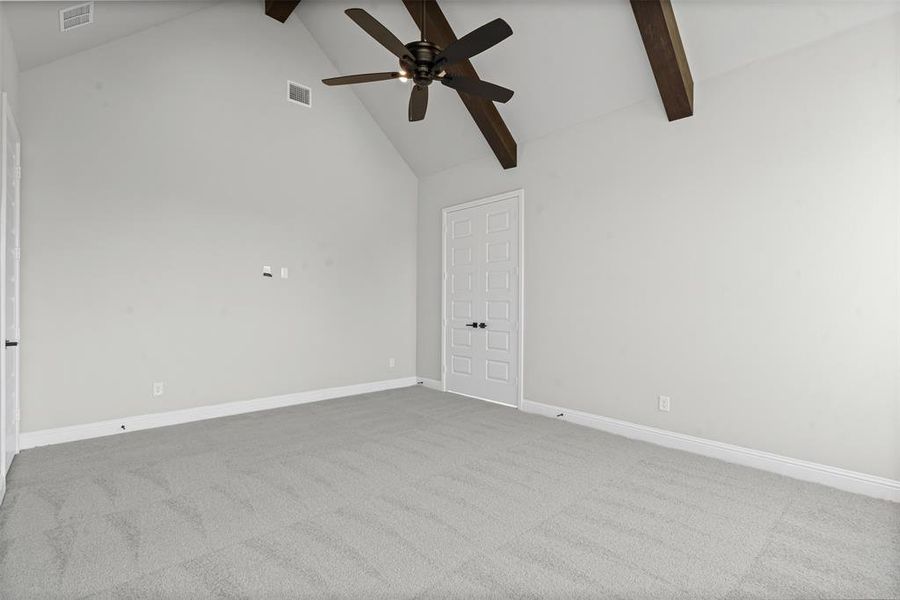 Spacious, unfurnished interior of a new home in , Weatherford (Image 13). Spacious, unfurnished interior of a new home in , Weatherford (Image 13).