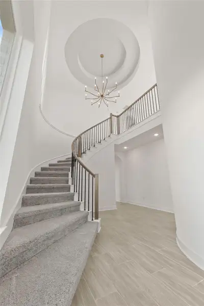 Spacious, unfurnished interior of a new home in Kresston, Montgomery (Image 10).