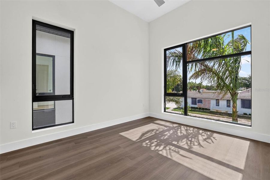 Spacious, unfurnished interior of a new home in , St. Petersburg (Image 14). Spacious, unfurnished interior of a new home in , St. Petersburg (Image 14).