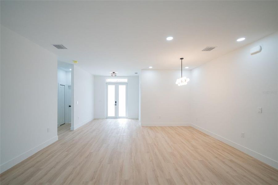 Spacious, unfurnished interior of a new home in , North Port (Image 43). Spacious, unfurnished interior of a new home in , North Port (Image 43).