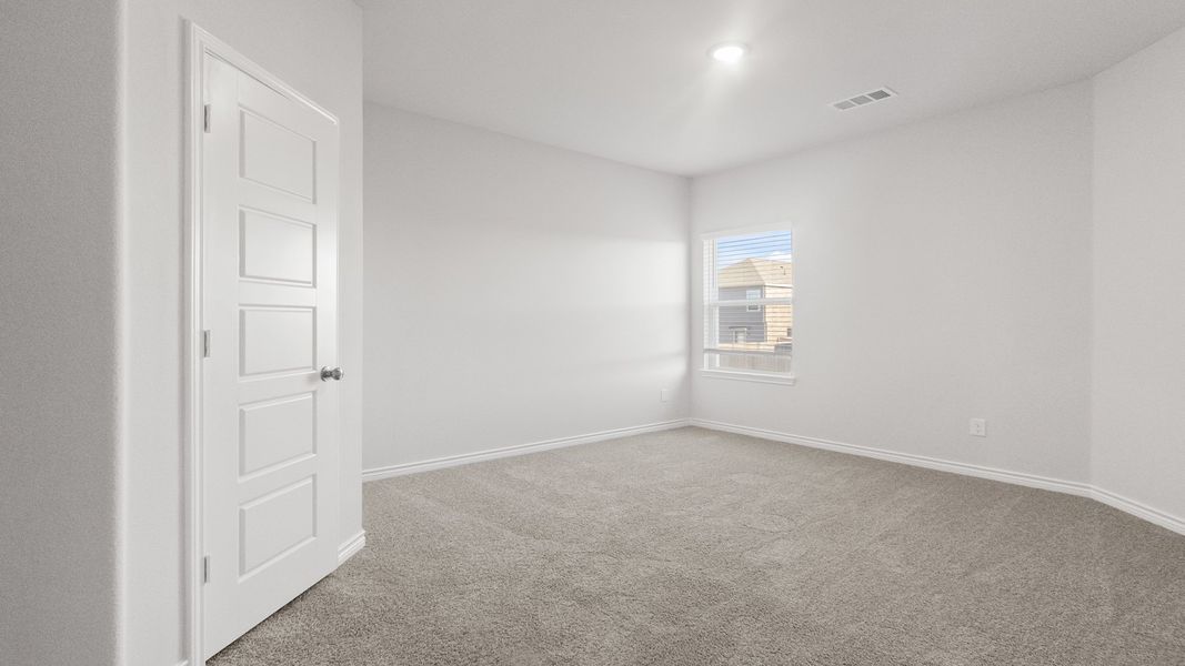 Secondary bedroom