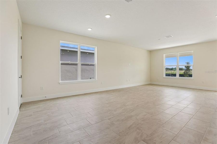 Spacious, unfurnished interior of a new home in Lakeside at Satilla, St. Cloud (Image 22). Spacious, unfurnished interior of a new home in Lakeside at Satilla, St. Cloud (Image 22).