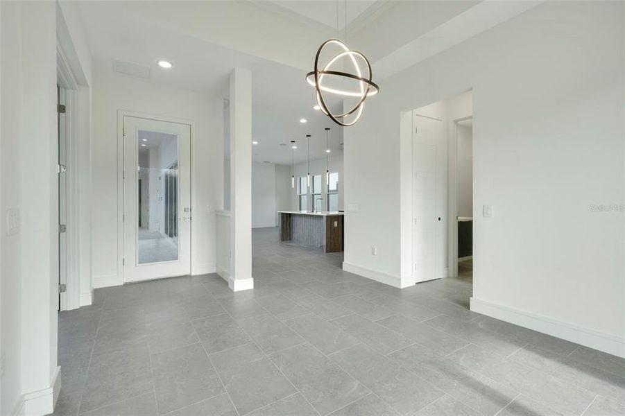 Spacious, unfurnished interior of a new home in Hampton Green at Providence, Davenport (Image 22).