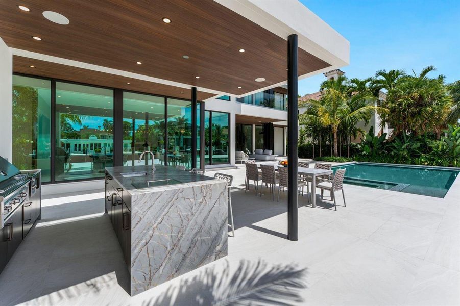 2400 Barcelona Dr_1oakstudios_86