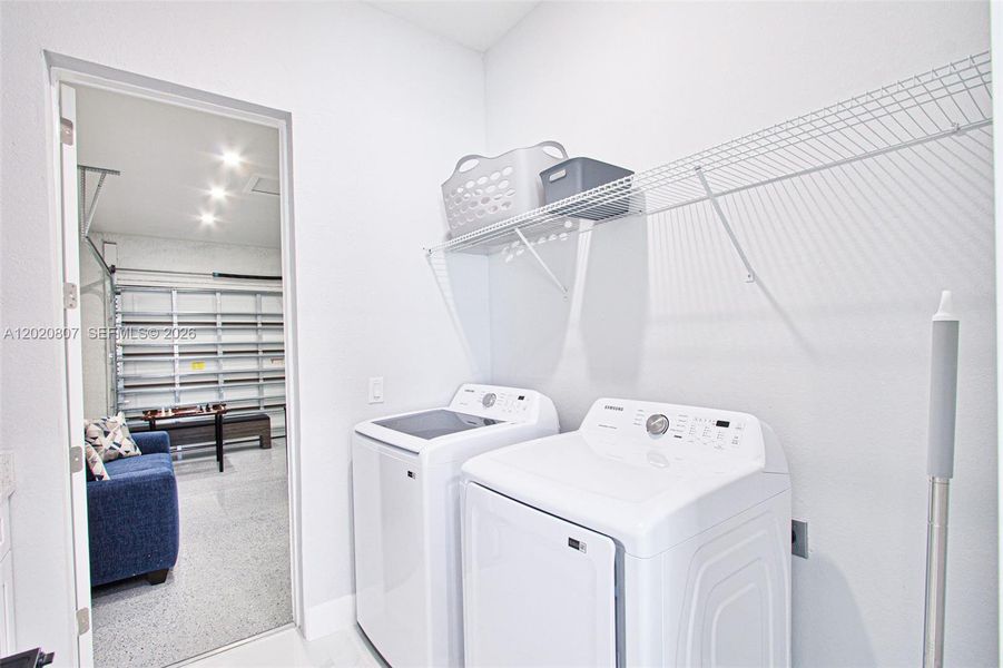 Furnished interior view inside a new home in , Cape Coral (Image 41).