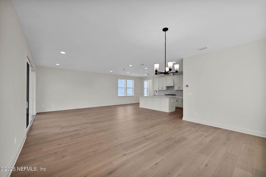 Spacious, unfurnished interior of a new home in Crosswinds at Nocatee, Ponte Vedra (Image 20).