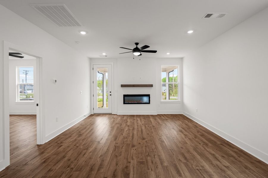 New Home in Smyrna, TN.  - Slide 17