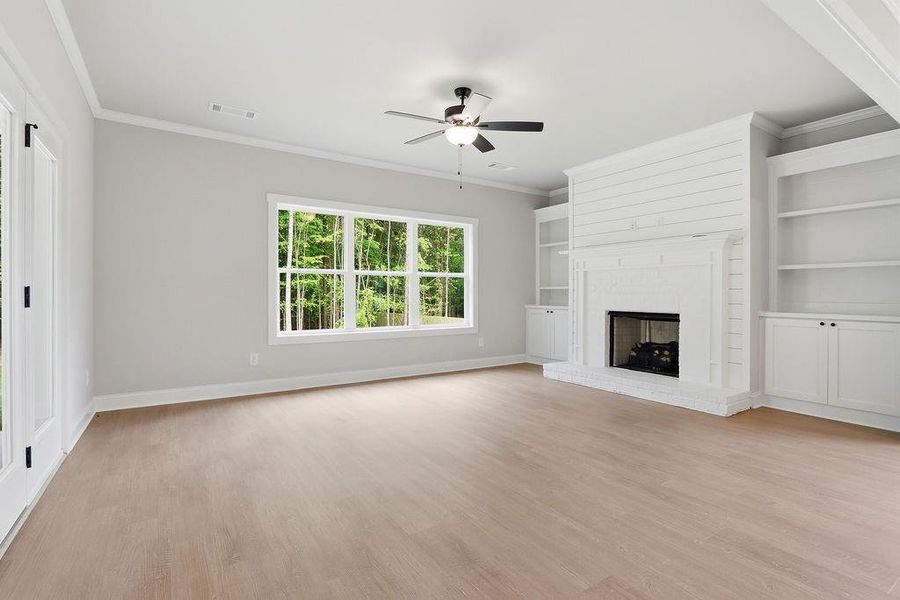 Spacious, unfurnished interior of a new home in , Covington (Image 17).