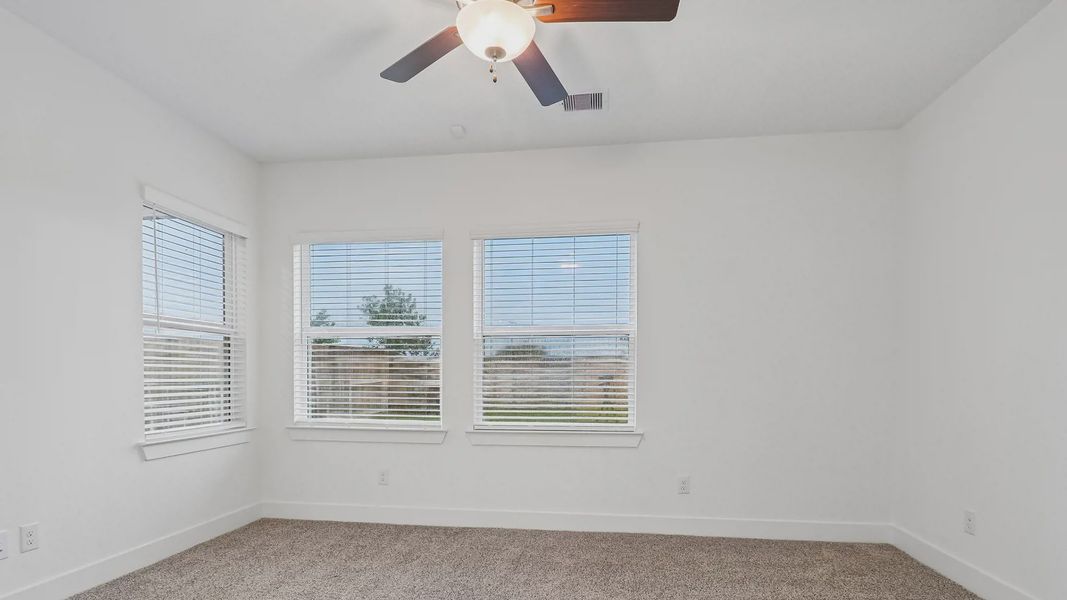 Spacious, unfurnished interior of a new home in Meridiana Townhomes, Manvel (Image 38).