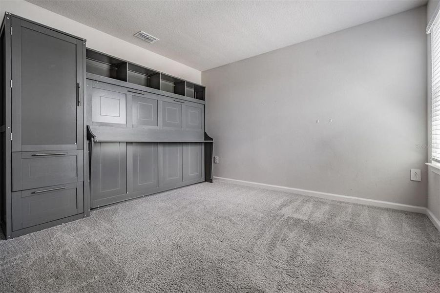 Spacious, unfurnished interior of a new home in , Lutz (Image 23).