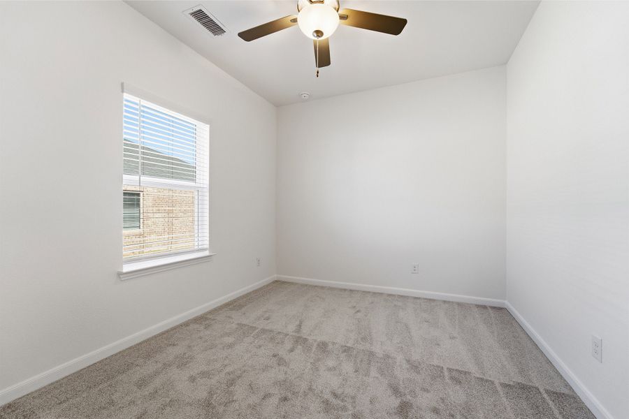Spacious, unfurnished interior of a new home in Pebblebrook, Sherman (Image 39).