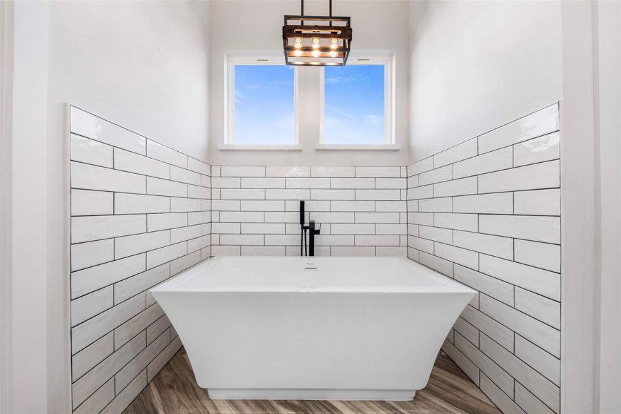 Image 47 of a home in .