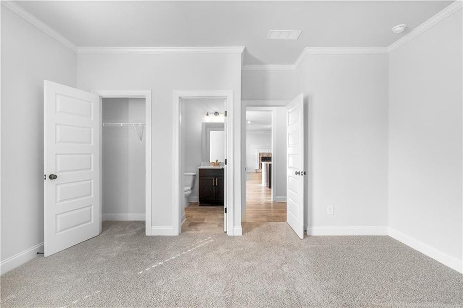 Spacious, unfurnished interior of a new home in Calgary Downs, Winder (Image 28).