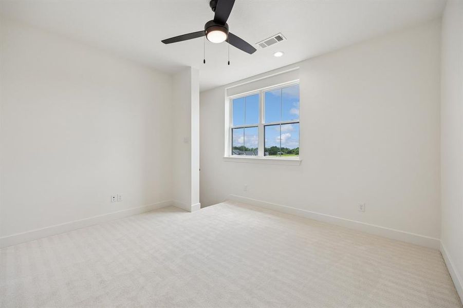 Spacious, unfurnished interior of a new home in RangeWood, Weatherford (Image 24). Spacious, unfurnished interior of a new home in RangeWood, Weatherford (Image 24).
