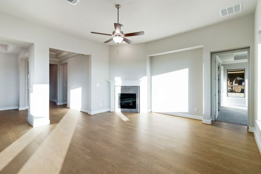 2,877sf New Home in Willis, TX.  - Slide 18