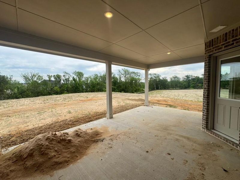 Image 22 of a home in Creekview Addition.