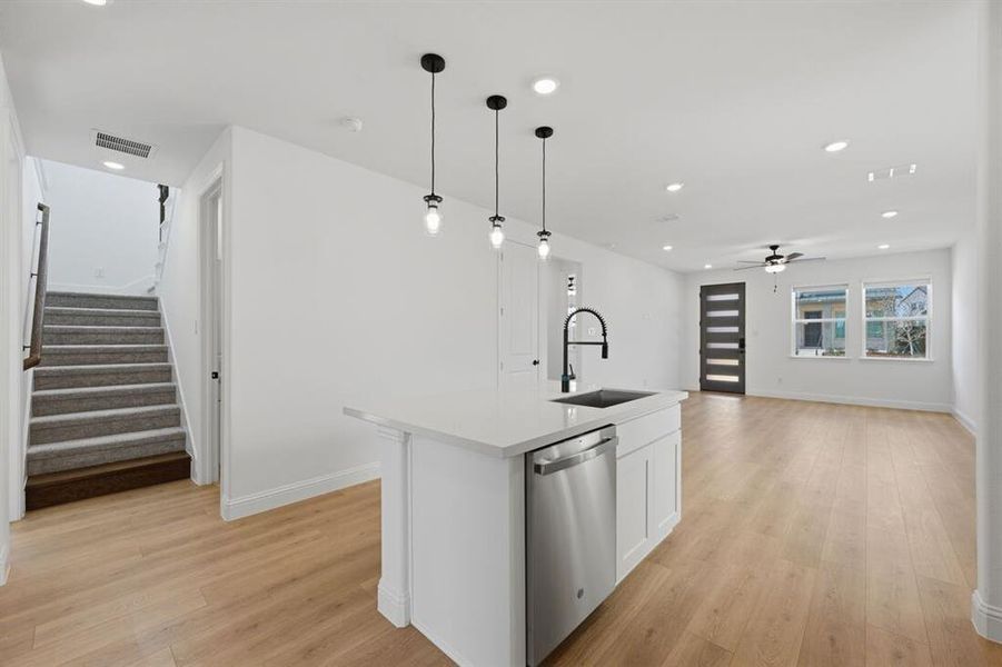 1112 Beautyberry Lane ~ Ready Now 1112 Beautyberry Lane ~ Ready Now