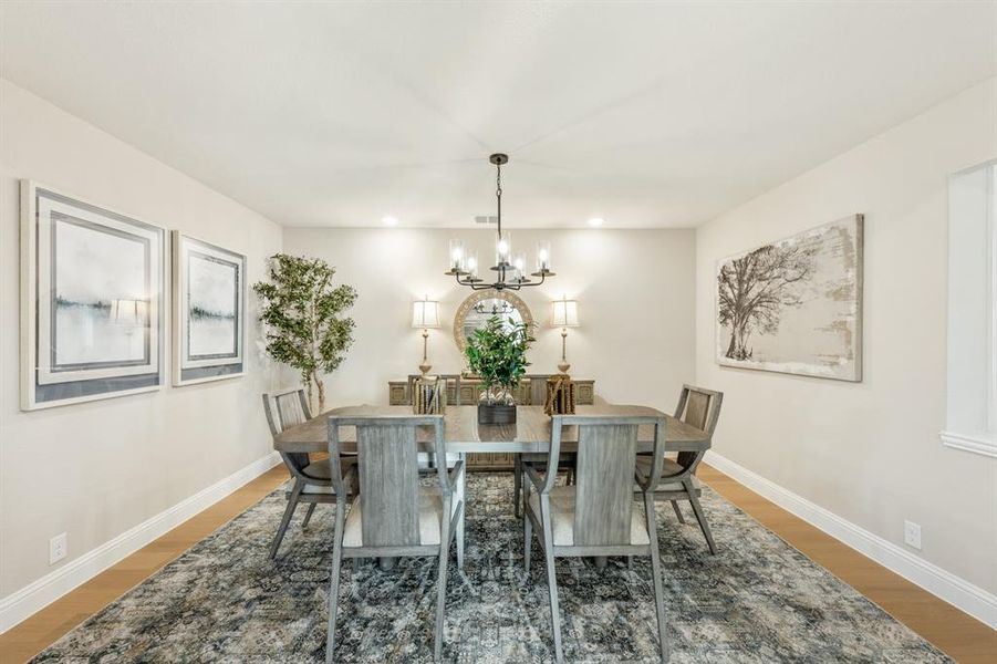 Furnished interior view inside a new home in Abe's Landing, Granbury (Image 6). Furnished interior view inside a new home in Abe's Landing, Granbury (Image 6).