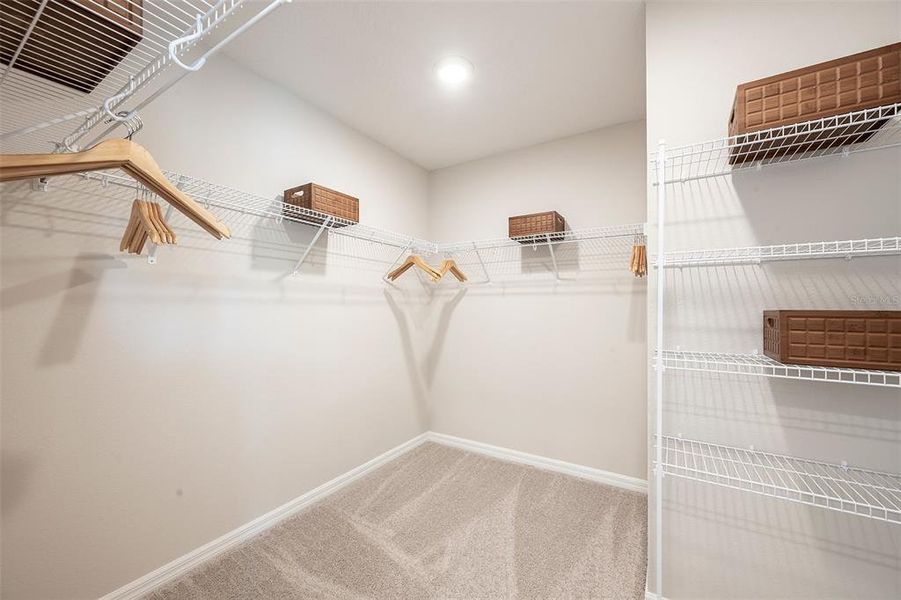 Image 15 of a home in Aulin Square. Image 15 of a home in Aulin Square.