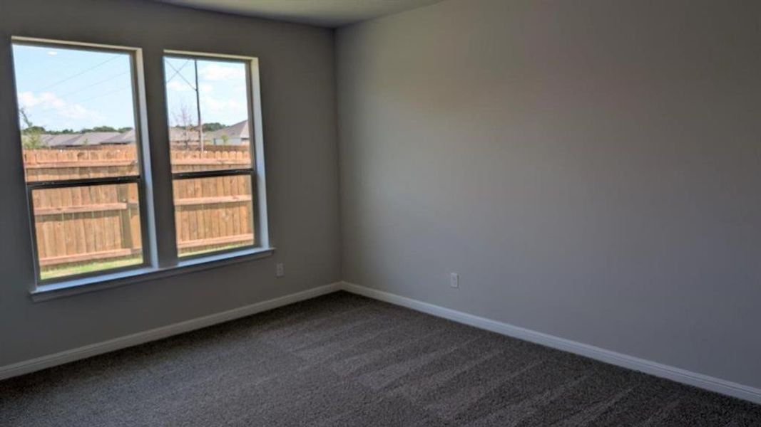 Spacious, unfurnished interior of a new home in Lankford Farms, Cleburne (Image 11).
