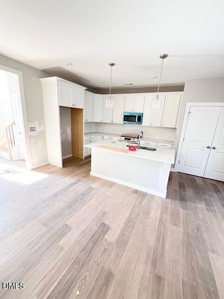 Interior 3 - 27 Dec 2025