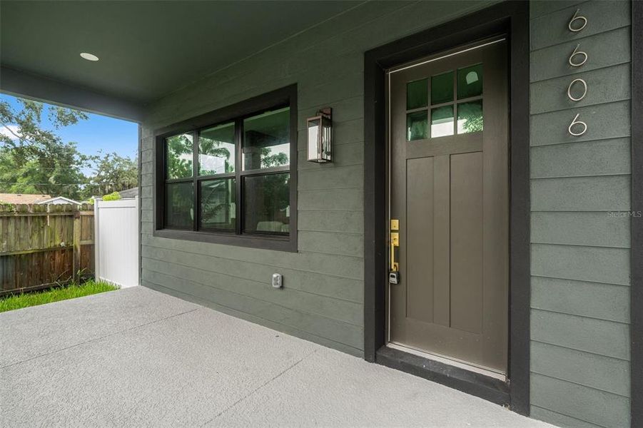 Exterior details and patio area of a home in , Tampa (Image 32).