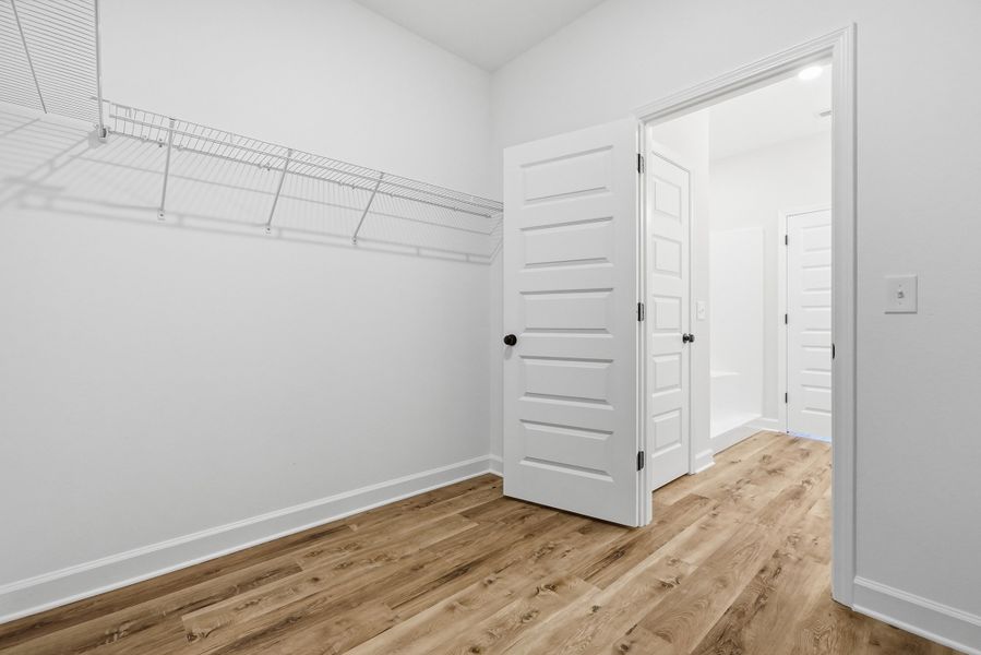 Spacious, unfurnished interior of a new home in McCarthy Estates, Defuniak Springs (Image 19). Spacious, unfurnished interior of a new home in McCarthy Estates, Defuniak Springs (Image 19).