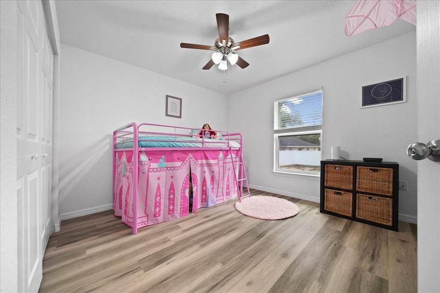 Furnished interior view inside a new home in , Ocklawaha (Image 7).