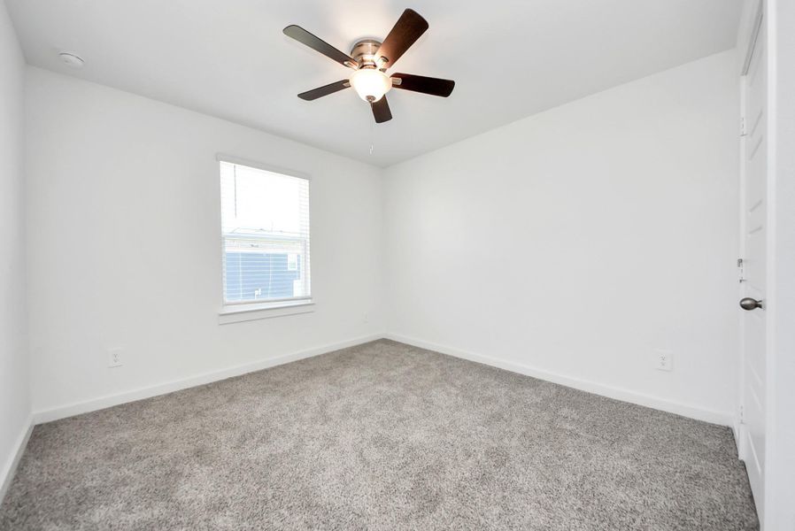 Spacious, unfurnished interior of a new home in , Houston (Image 23).