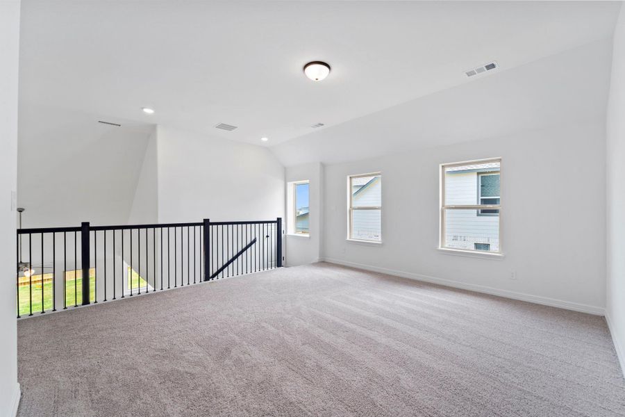 Note: Sample product photo. Actual exterior and interior selections may vary by homesite. Photo may be virtually staged