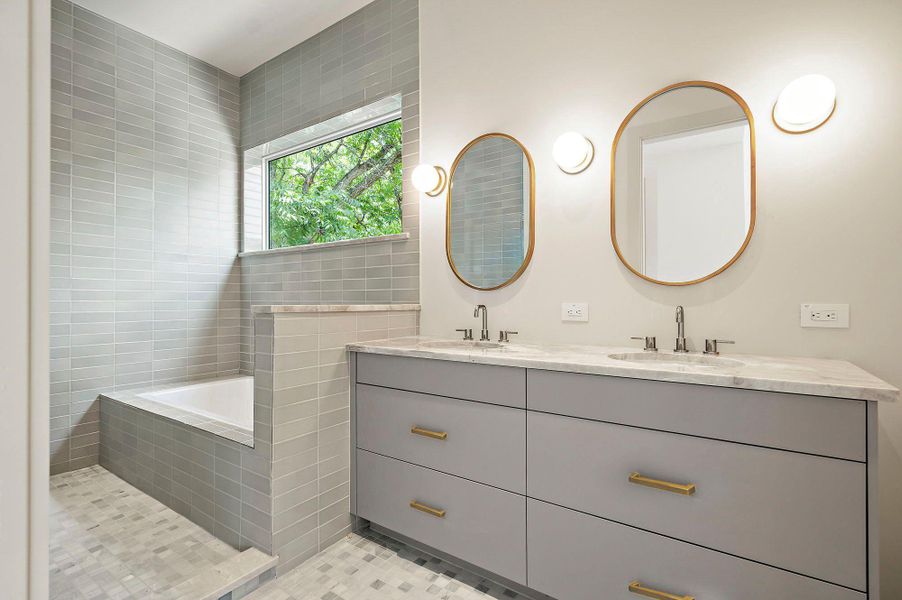 Furnished interior view inside a new home in , Austin (Image 9).