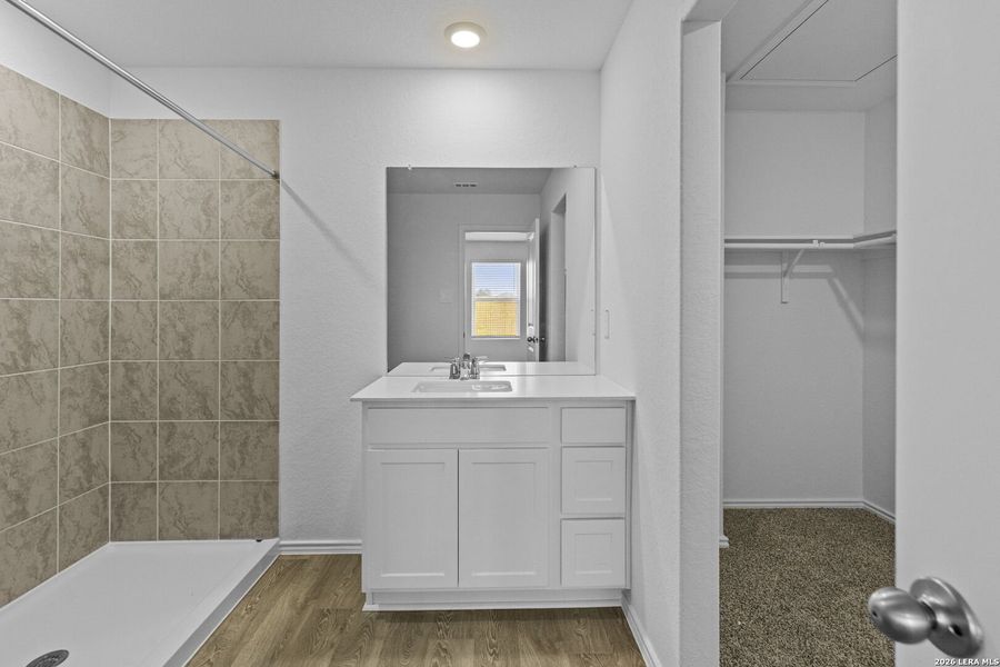 Furnished interior view inside a new home in Hickory Ridge, Elmendorf (Image 9).