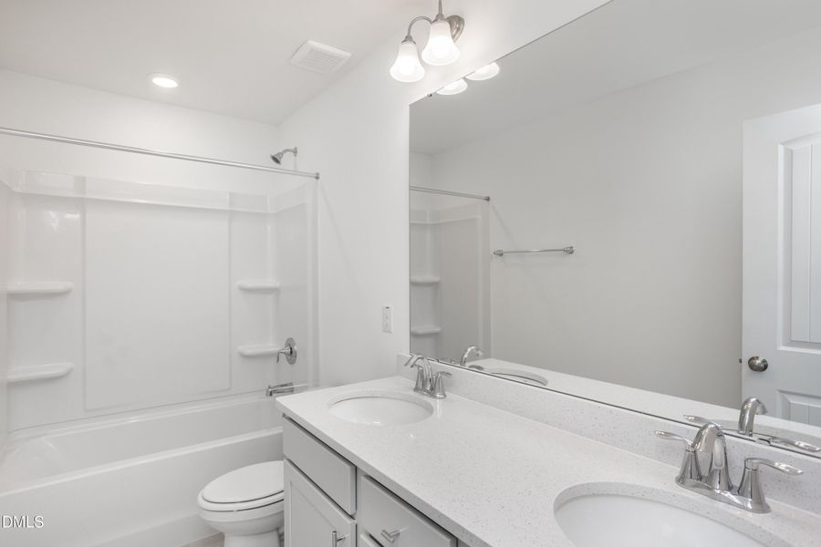 Seond Bathroom Seond Bathroom