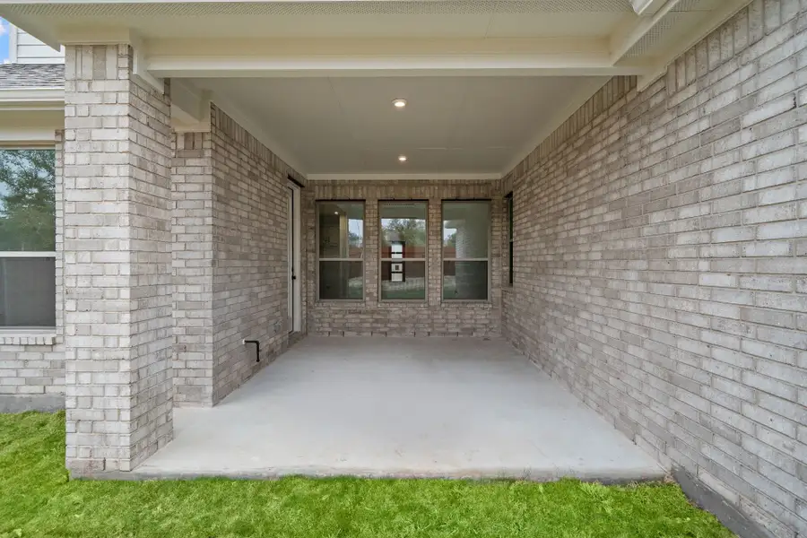 4br New Home in Round Rock, TX.  - Slide 3