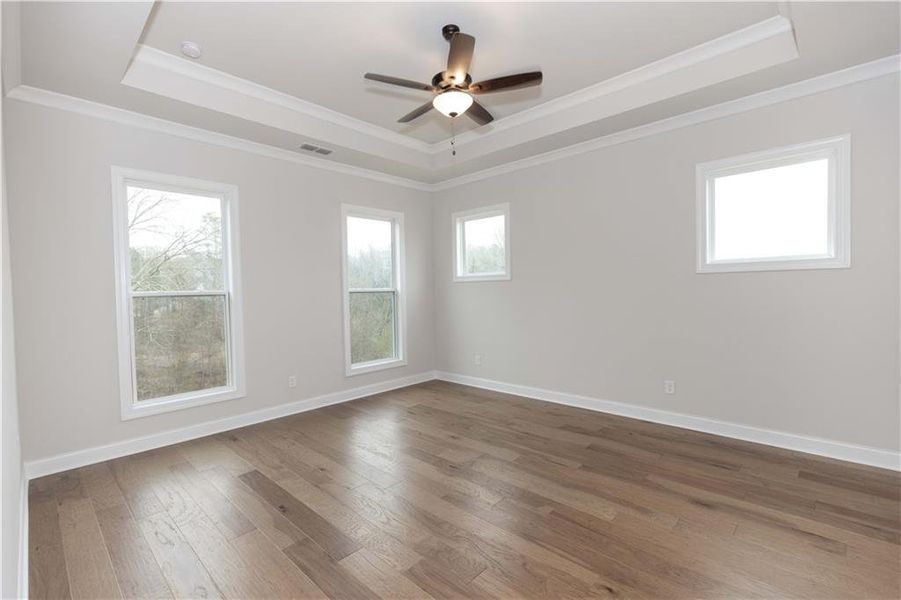 Spacious, unfurnished interior of a new home in Evanshire Single Family, Duluth (Image 22).