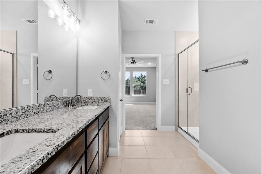 Representative furnished interior of a home built from the The Bradford by Doug Parr Custom Homes in Fair Oaks, Runaway Bay (Image 14). Representative furnished interior of a home built from the The Bradford by Doug Parr Custom Homes in Fair Oaks, Runaway Bay (Image 14).